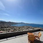 Beauty ! Uphill Location *