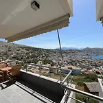 Apartment Beauty ! Uphill Location