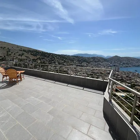 Апартаменты Beauty ! Uphill Location Саранда