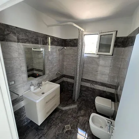 Apartament Beauty ! Uphill Location