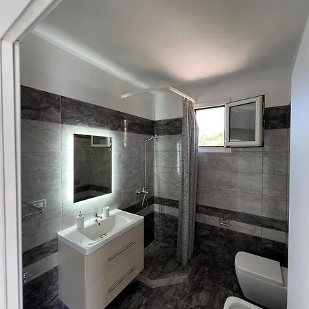 Апартаменты Beauty ! Uphill Location