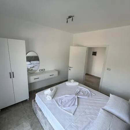 Beauty ! Uphill Location * Saranda