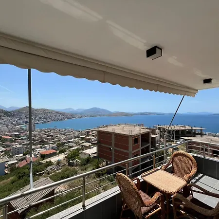 Beauty ! Uphill Location Апартаменты Саранда