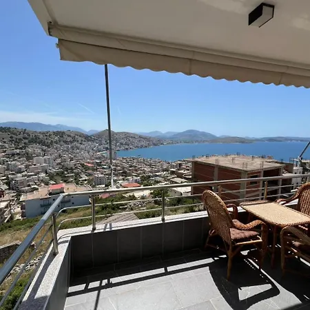 Beauty ! Uphill Location