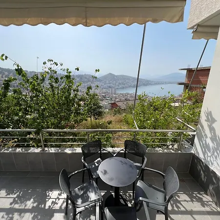 Beauty ! Uphill Location