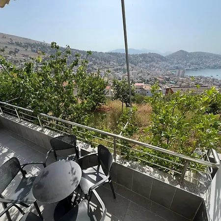Апартаменты Beauty ! Uphill Location Саранда