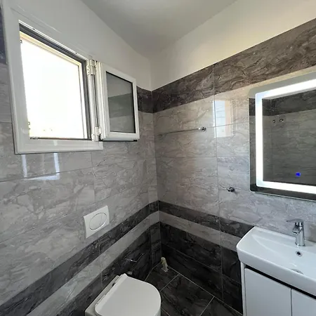 Beauty ! Uphill Location * Saranda