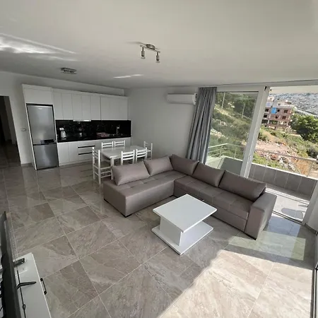 Апартаменты Beauty ! Uphill Location