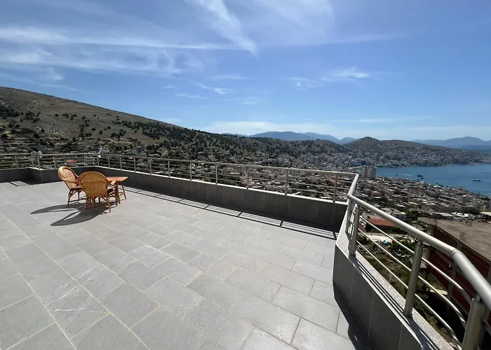 Apartment Beauty ! Uphill Location Sarandë