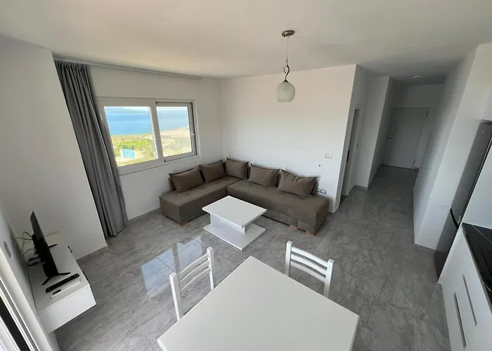 Beauty ! Uphill Location