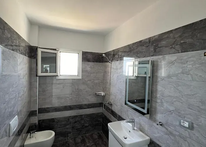 Beauty ! Uphill Location Sarandë