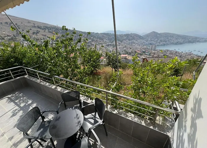 Apartment Beauty ! Uphill Location Sarandë